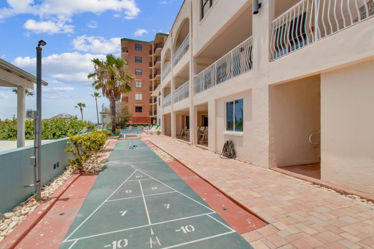 Redington Surf Resort By Travel Resort Services St. Pete Beach Esterno foto
